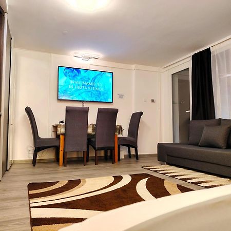 Nyuszis Apartman 키슈쿤머이셔 외부 사진