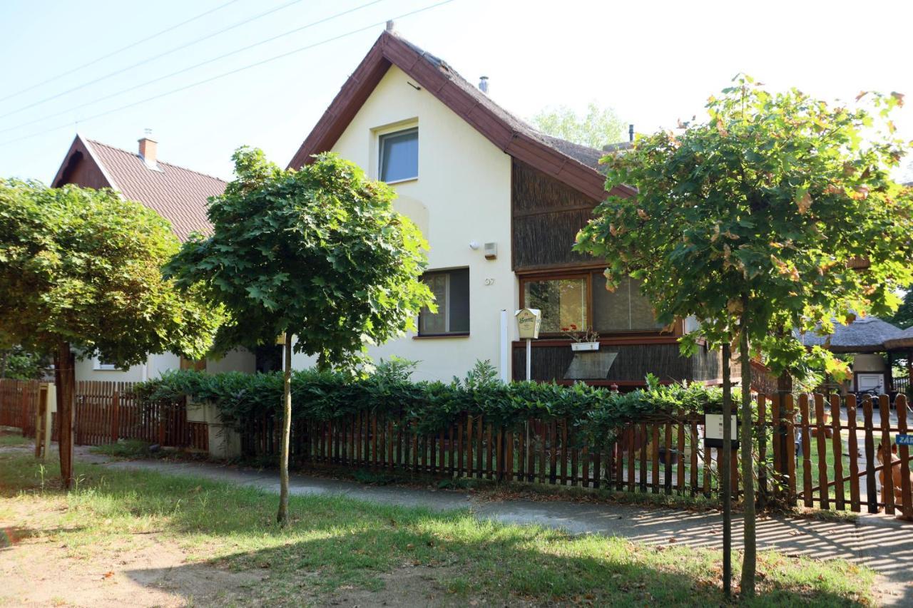 Nyuszis Apartman 키슈쿤머이셔 외부 사진